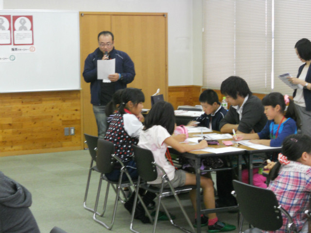 お店をだす場所の情報を収集します。