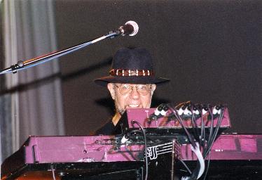 Oberderdingen, Germany  23 December 2002 