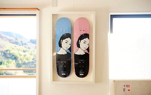 KYNE×FTCのコラボスケートデッキを額装しました。