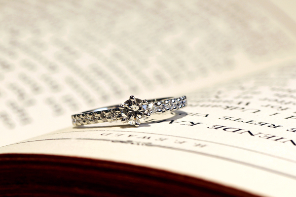 リフォーム後のプラチナ製ダイヤモンドリング完成写真