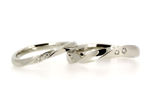 フルオーダーマリッジリング(結婚指輪)完成写真、プラチナ900・ダイヤモンド