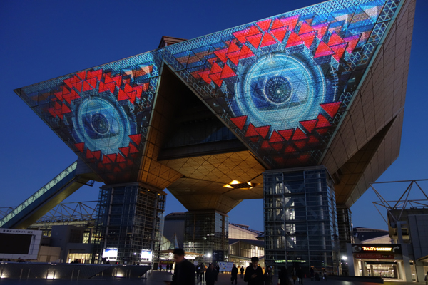 2015年東京国際宝飾展、ビッグサイトでのプロジェクションマッピング