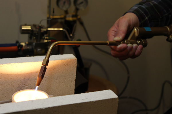 マリッジリング(結婚指輪)制作体験・地金溶解2