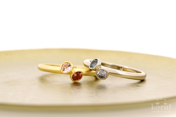 イエローゴールド＆トパーズ＆トルマリンのリング（指輪）、ホワイトゴールド＆タンザナイト＆アクアマリンのリング（指輪）