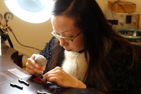 フルオーダーエンゲージリング(婚約指輪)・マリッジリング(結婚指輪)制作体験・文字打刻2