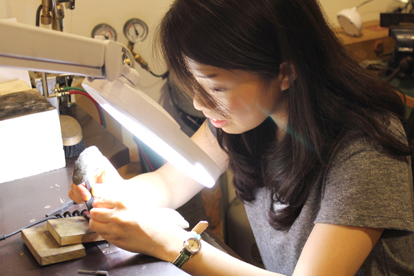 フルオーダーマリッジリング(結婚指輪)制作体験-文字打刻2