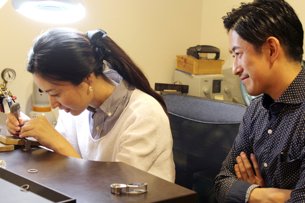フルオーダーマリッジリング(結婚指輪)制作体験・文字打刻1