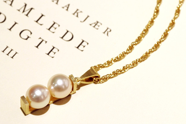 リフォーム後の18金イエローゴールド製パールペンダント完成写真