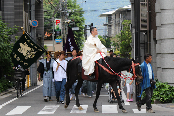 2015年還幸祭・行列の馬