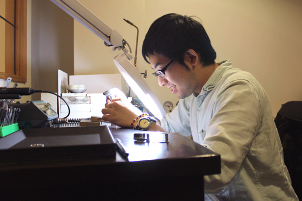 フルオーダーマリッジリング(結婚指輪)制作体験-文字打刻1