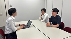 新卒インタビュー