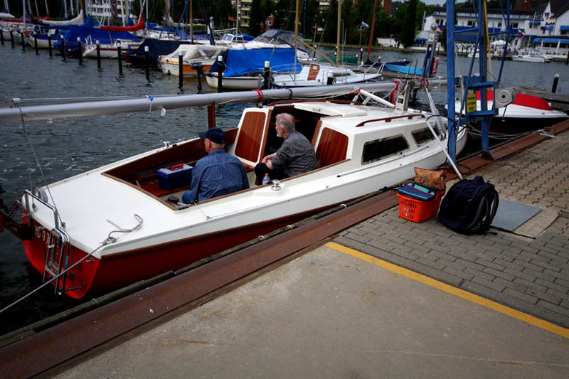 Warten auf den Hafenmeister