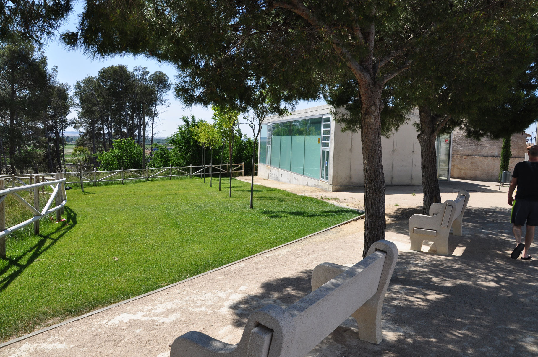 Cadre calme et verdoyant, idéal pour bien réussir ses études.