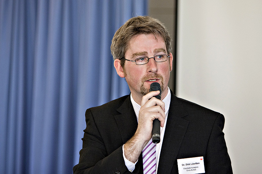 'Die Öffnung der Hochschulen braucht mehr Transparenz und ein besseres Marketing', sagt Dr. Dirk Lüerßen, Geschäftsführer bei der Wachstumsregion Ems-Achse.
