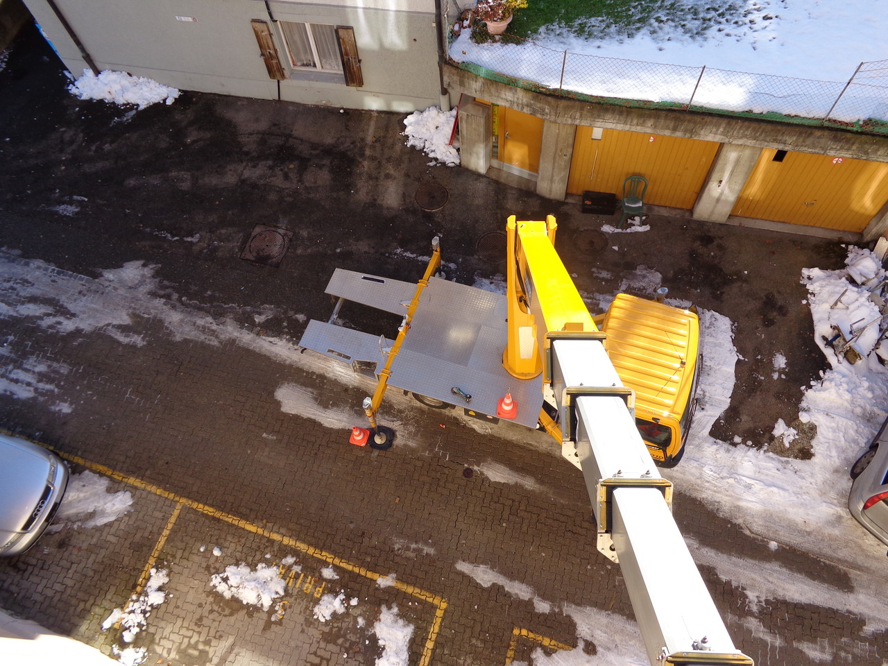 Kranarbeiten Stefan Müggler GmbH Rohrbogen Rillendillas Taubengitter