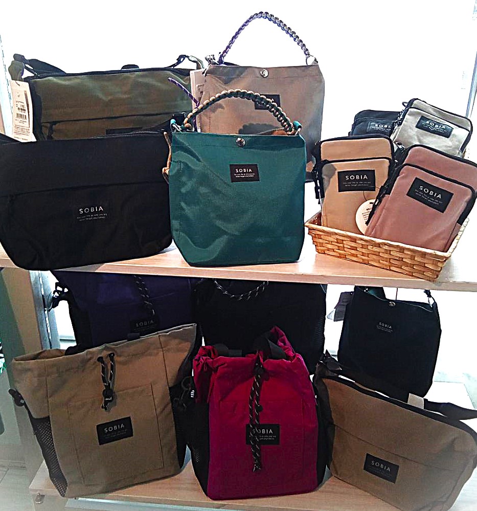 撥水ナイロンバッグ