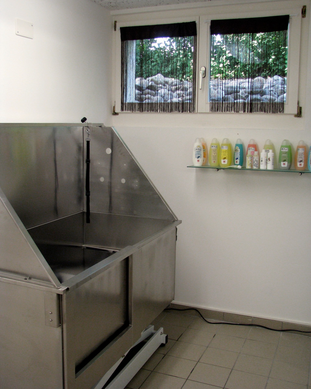 Die höhenverstellbare Badewanne...