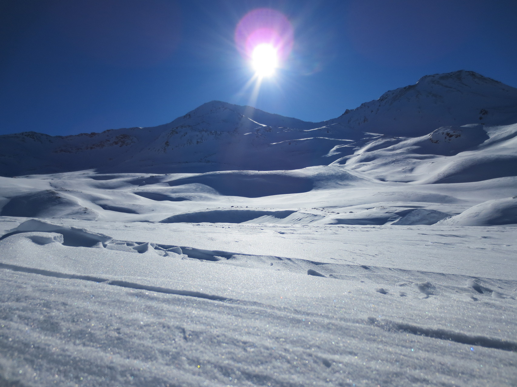 Ginals-Gipfel (2500 Meter ü.M.) mit Blick Richtung Süd-/Südwest.