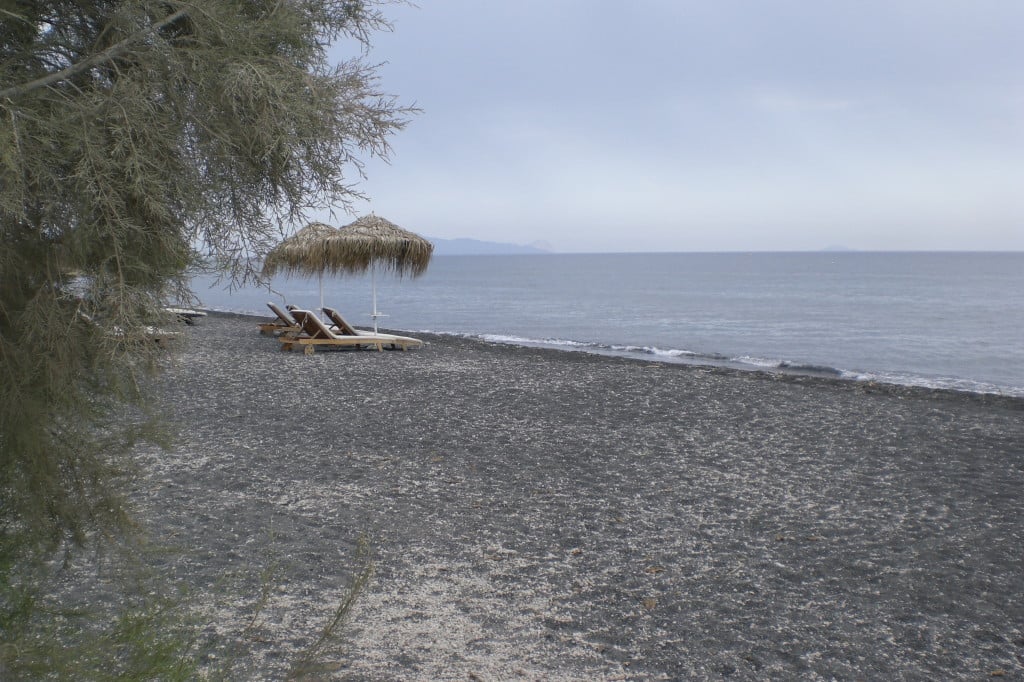 Perissa Beach Santorini (Südosten der Insel)