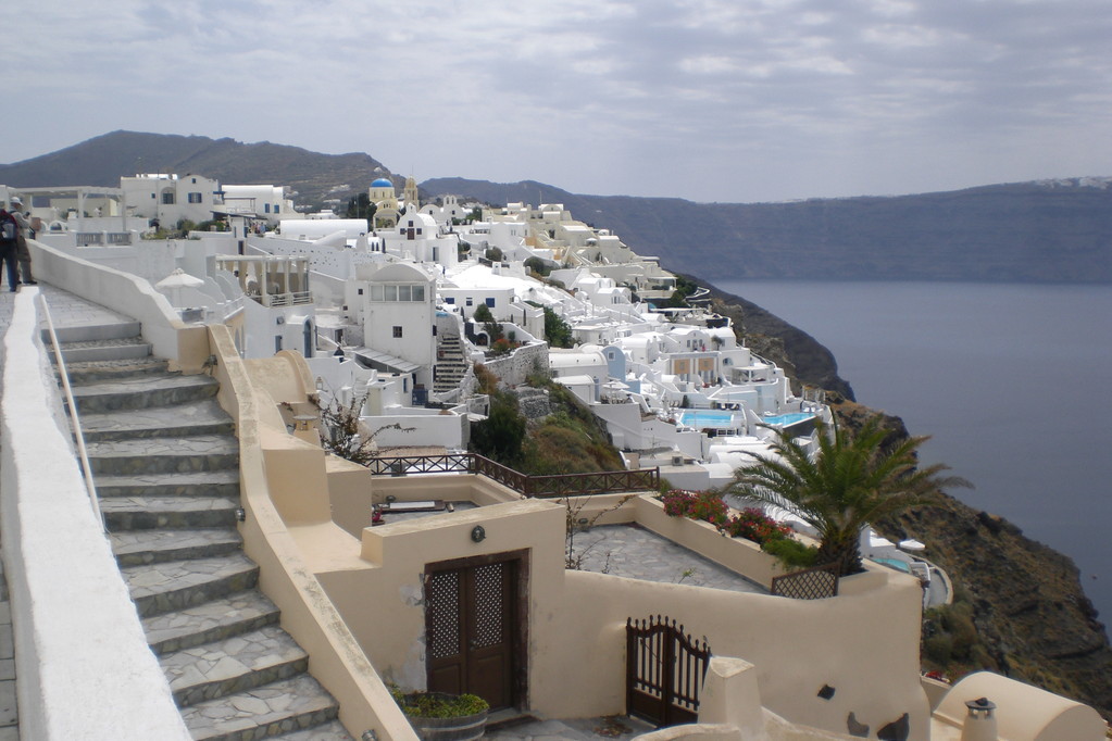 Oia; malerisches Städtchen im Norden von Santorini