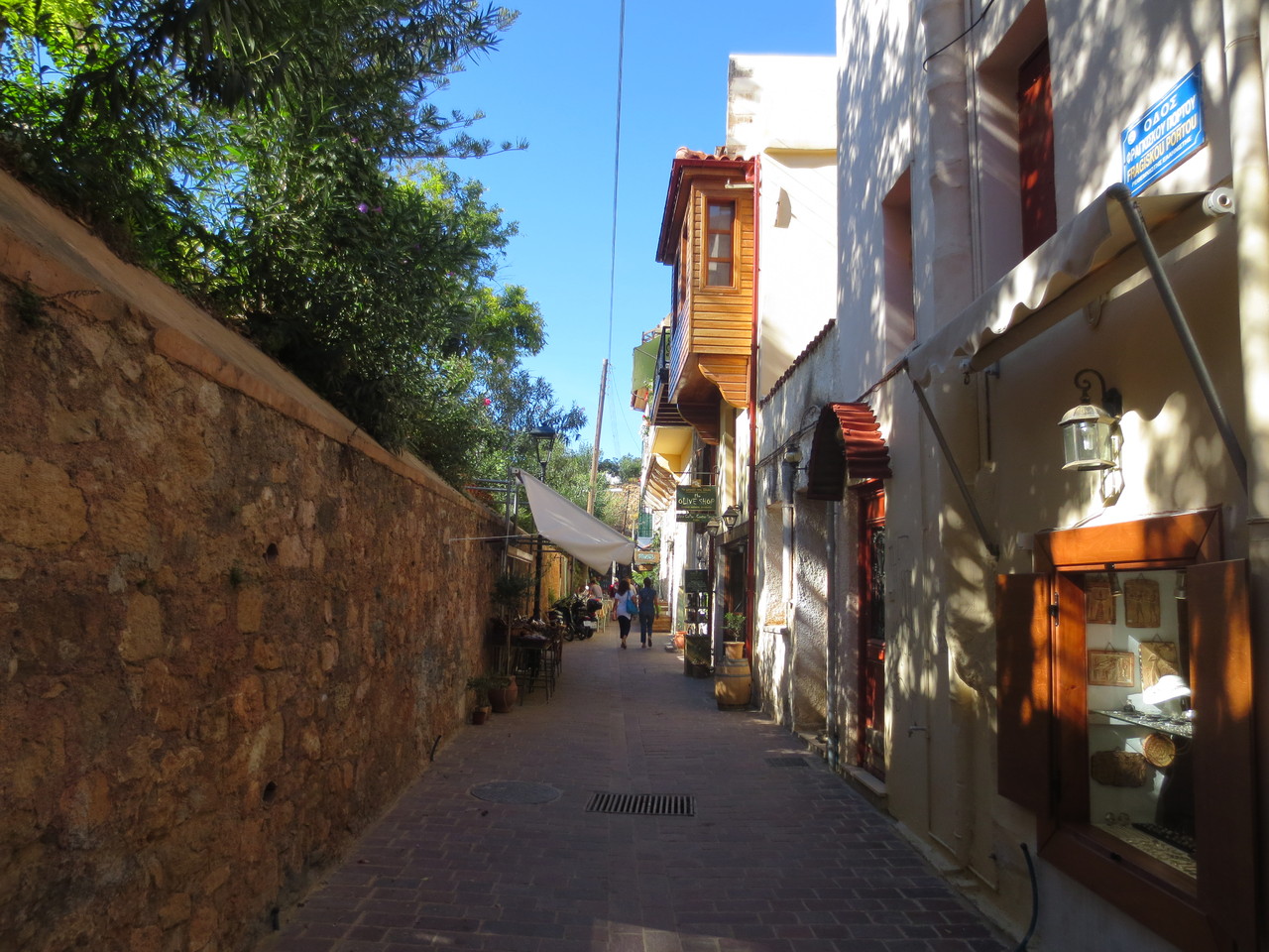 Im Nordwesten von Kreta: Chania, eine der grösseren Städte in Kreta (56'000 Einwohner) an der Bucht von Chanion (Kolpos Chanion) am Fusse einer kleinen runden Halbinsel