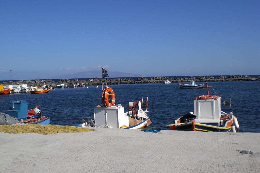 kleine Hafenanlage irgendwo im Inselosten