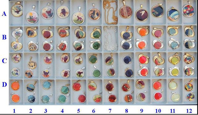 Pendentif rond 20mm - 15€ / Pendentif rond 30mm - 18 € / Pendentif coeur - 16€