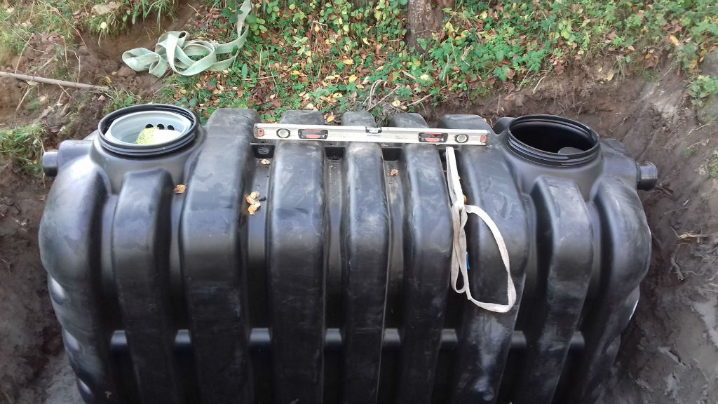 1/6 Pose de la fosse toutes eaux