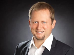 Christof Niederwieser, Buchautor, Referent