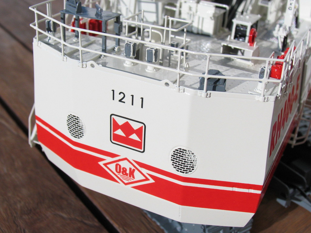 Auch das Heck ist sehr detailliert