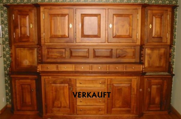 Bauernbüffet in Ostschweizer Stil