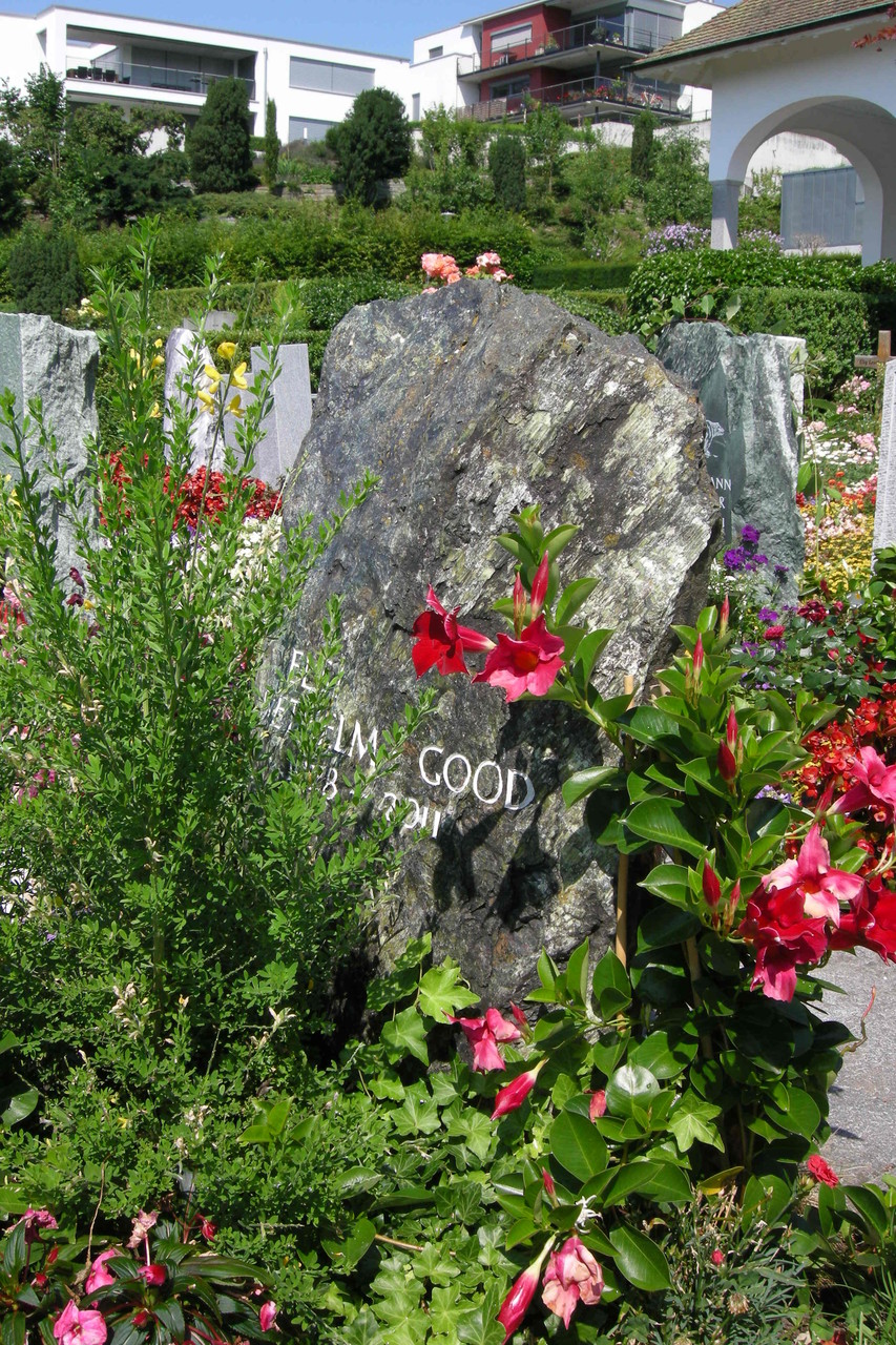 Archaisches Felsengrab in Meilen