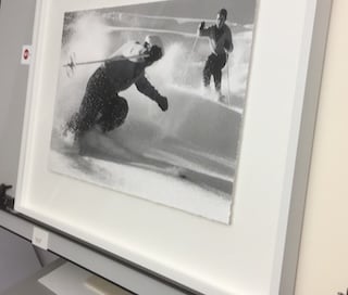 Konservatorisches einrahmen; Foto schwebend aufgelegt