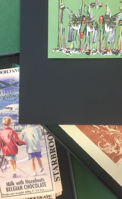 Schwebende Montage von Bildern mit Zin Shofu und Japanpapier. Reversible Fixierungstechnik 