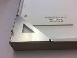 light picture hanger