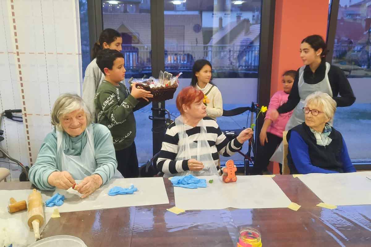 Weihnachsbäckerei 08.12.2023