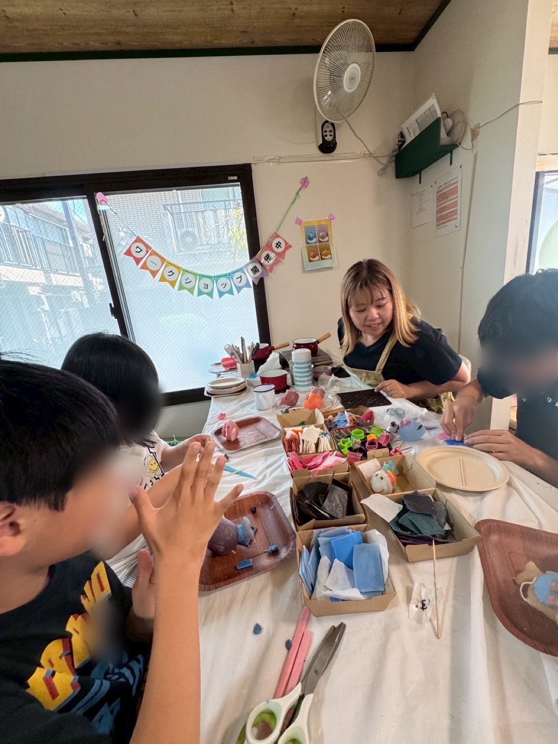 講師を招いていろんな事を教えていただきます！