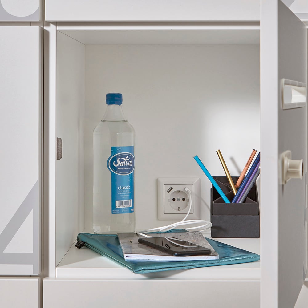 A socket with two USB chargers can be installed in the back panel of the locker as an option.