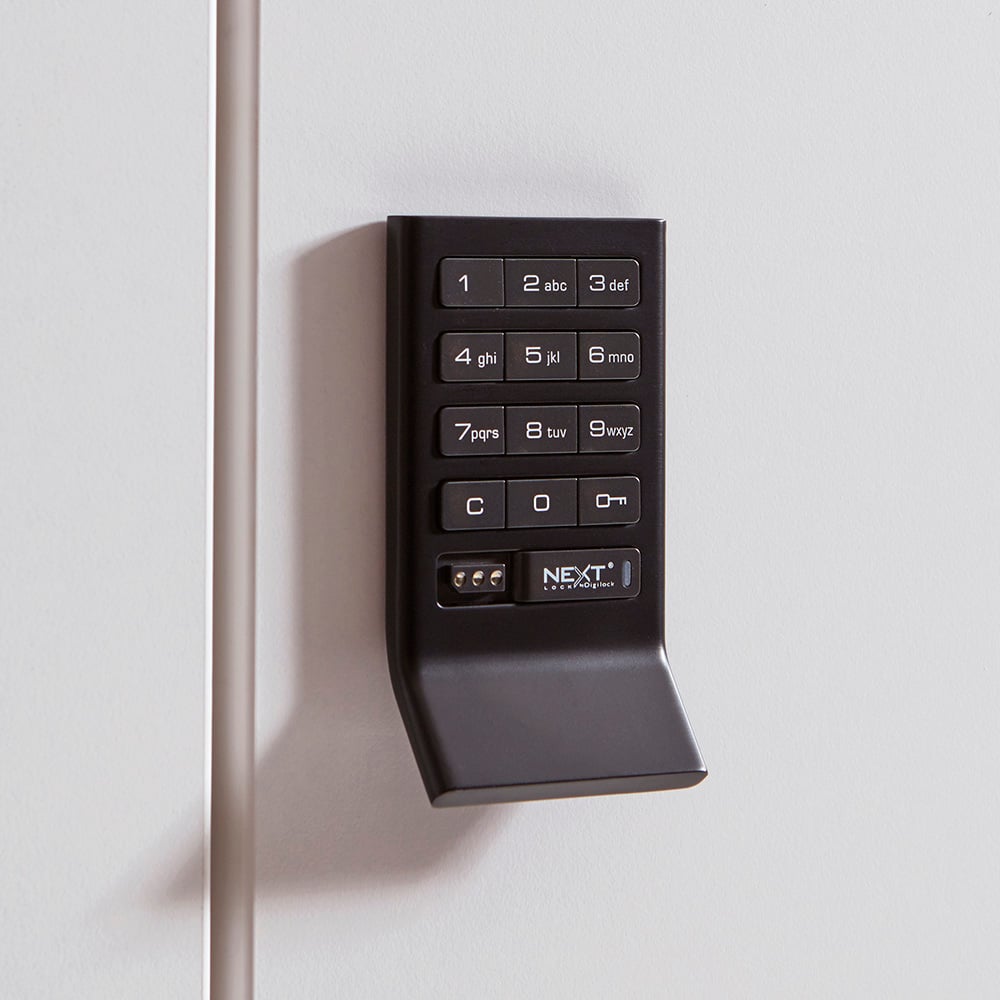 Electronic lock with keypad, W 5.4 cm, H 9.7 cm, black.