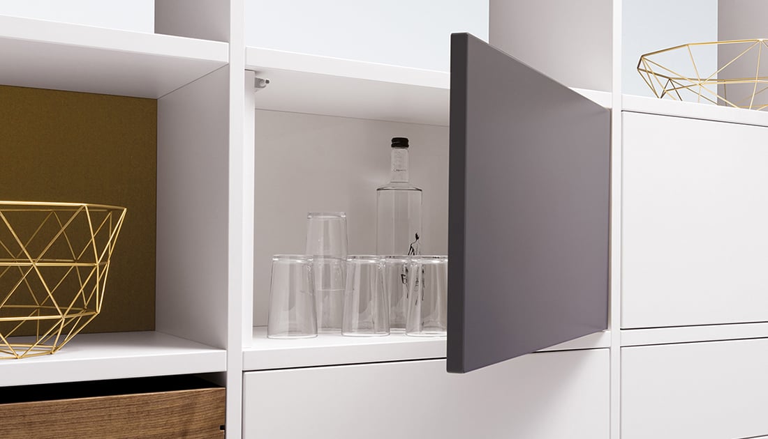 The "hinged door" element is invisibly fixed to the body.