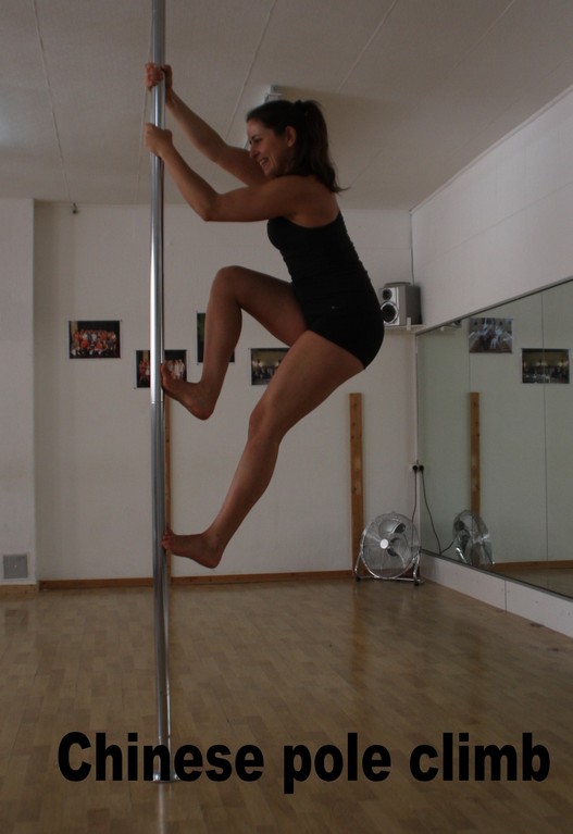 Chinese pole climb