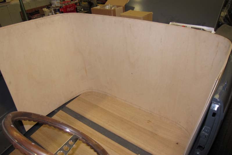 Hot Rod Anfertigung Innenverkleidung, Oldtimer Garage D. Bauhofer, Teufenthal