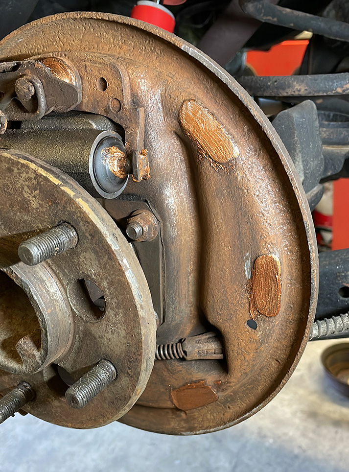 Oldsmobile Cutlass bereitstellen für die MFK und vorführen, Oldtimer Garage Teufenthal