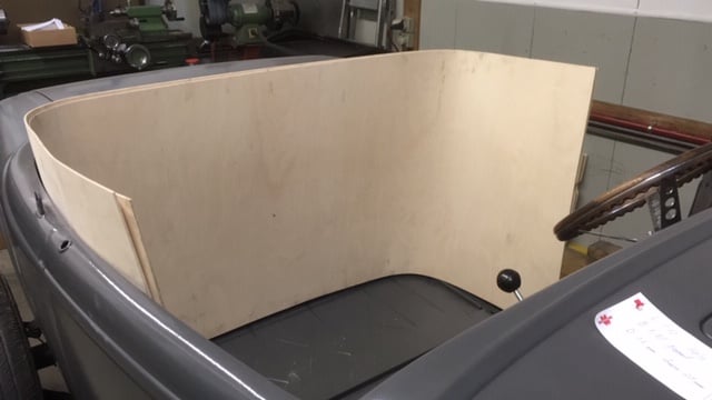 Hot Rod Anfertigung Innenverkleidung, Oldtimer Garage D. Bauhofer, Teufenthal