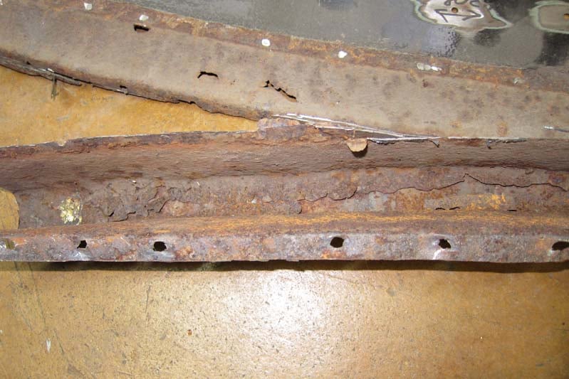 Carrosserie Schweller anfertigen, Oldtimer Garage D. Bauhofer, Teufenthal