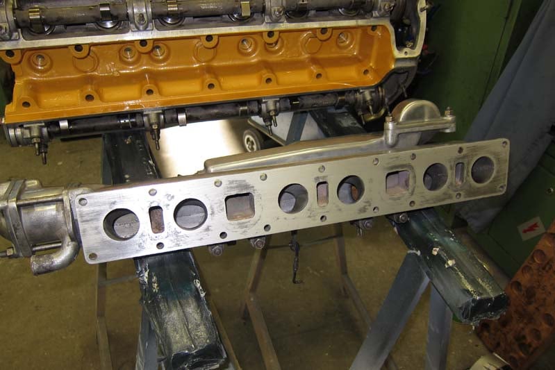 Zylinderkopf Revision Jaguar E, Oldtimer Garage D. Bauhofer, Teufenthal