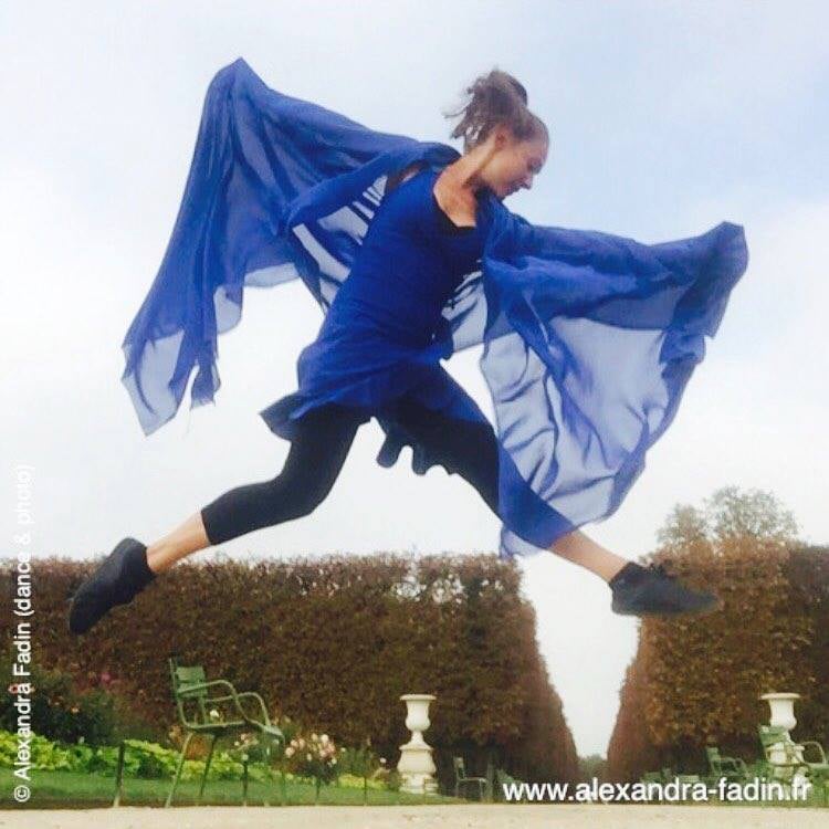 Danser le Printemps en bleu