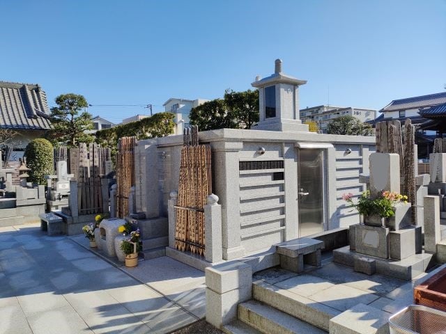 江東区東砂　上妙寺　永代供養墓　『法界萬霊塔』