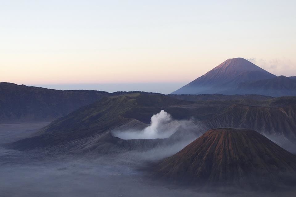 Kawah Tour: Spend a unique and magical moments.