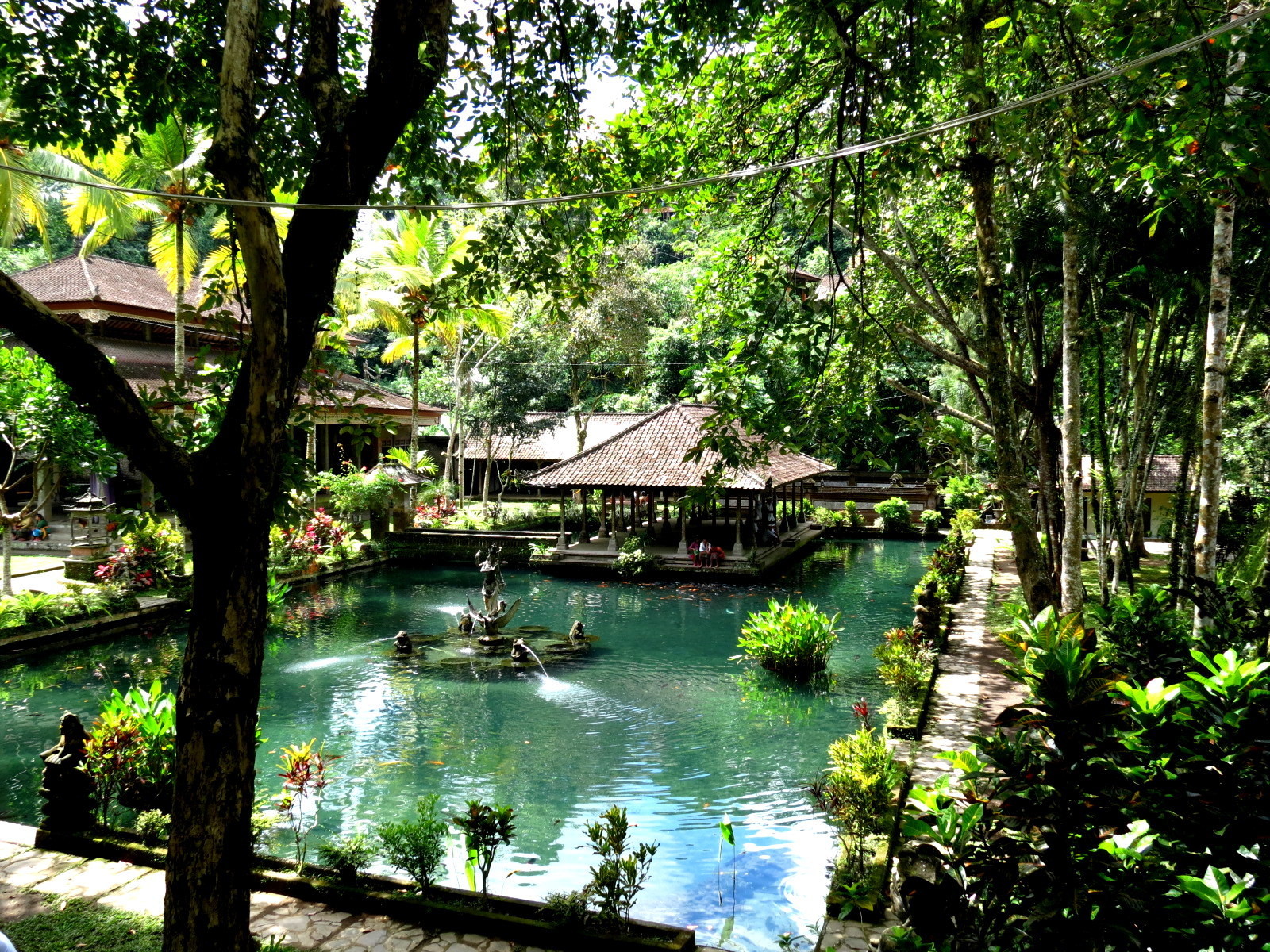 Danau Tour: Take part of an exceptional adventure!